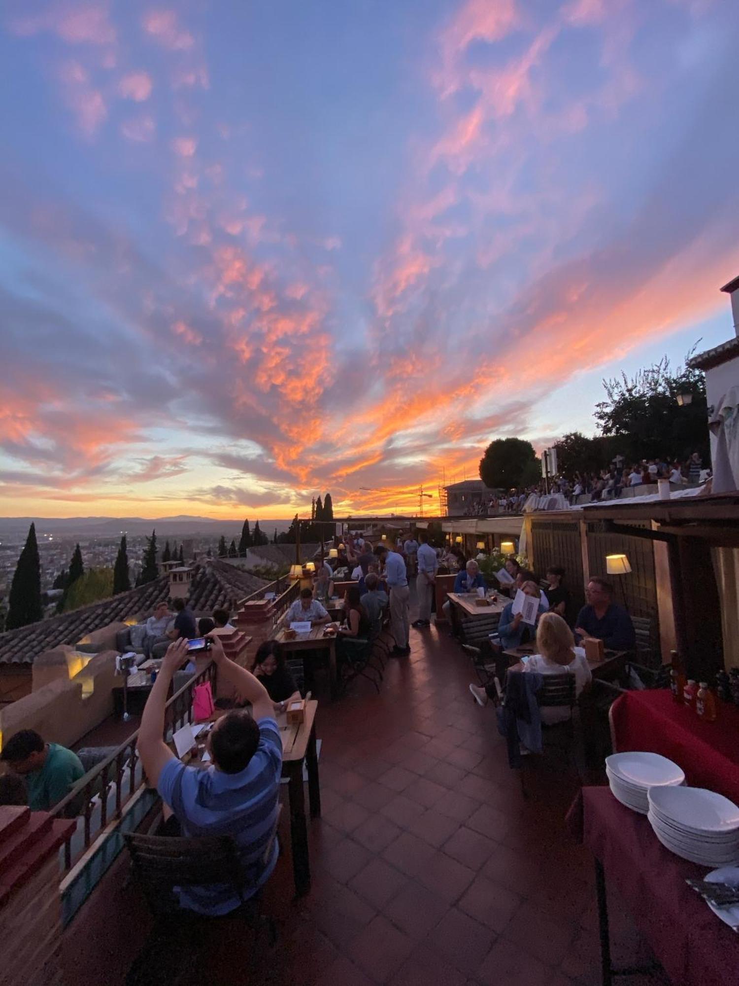 La Casa Juan Ranas Bed & Breakfast Granada Exterior photo